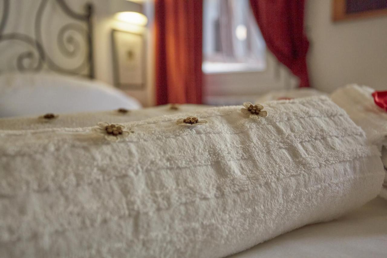 Acqua - Attico Con Terrazza Apartman Velence Kültér fotó